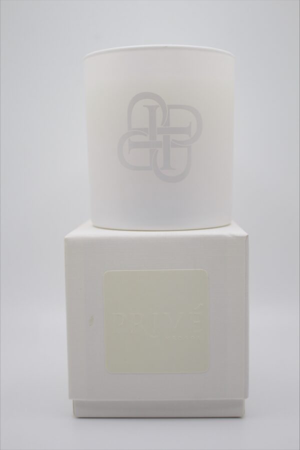 Privé Signature Candle (Bergamot + Palo Santo)